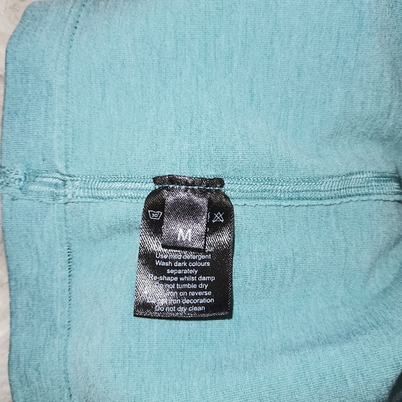 Alphalete seamless biker shorts Capri Sun size M - Picture 3 of 4